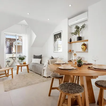 Apartmán Romantic Getaway By Costarentals - Ref 55 *