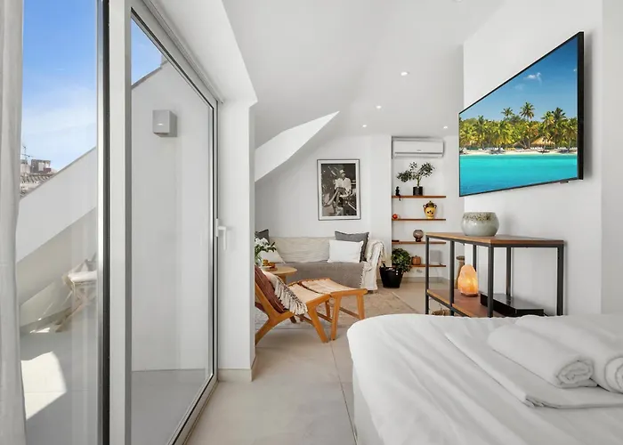 Romantic Getaway By Costarentals - Ref 55 * פואנגירולה