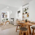 Apartment Romantic Getaway By Costarentals - Ref 55 *